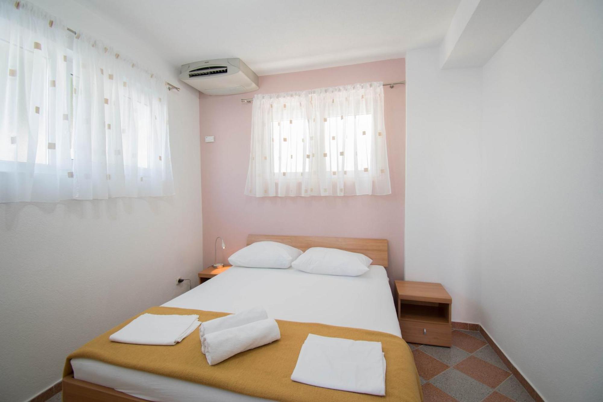 Villa Kameni Dvori Baška Voda Oda fotoğraf