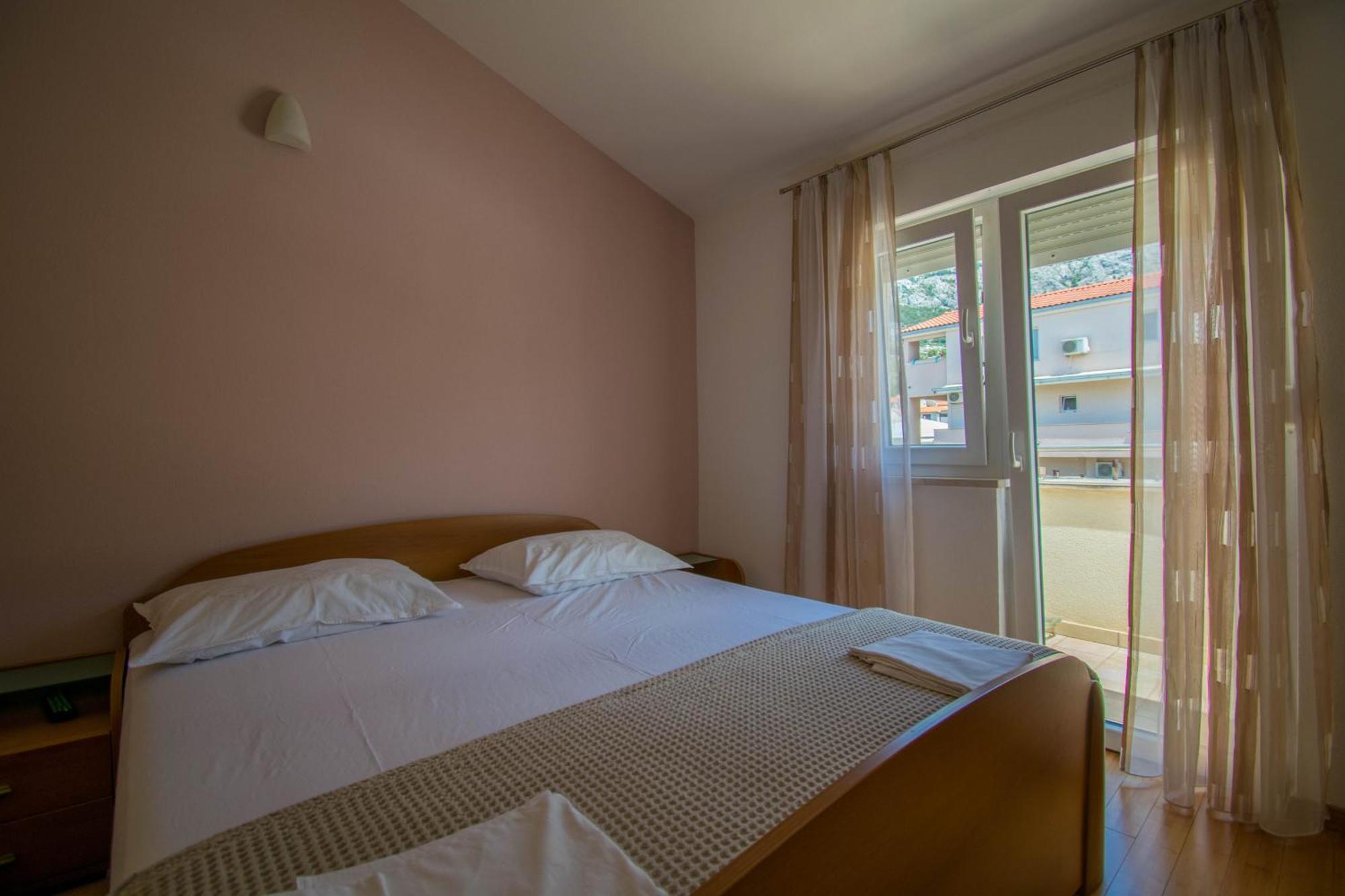 Villa Kameni Dvori Baška Voda Oda fotoğraf