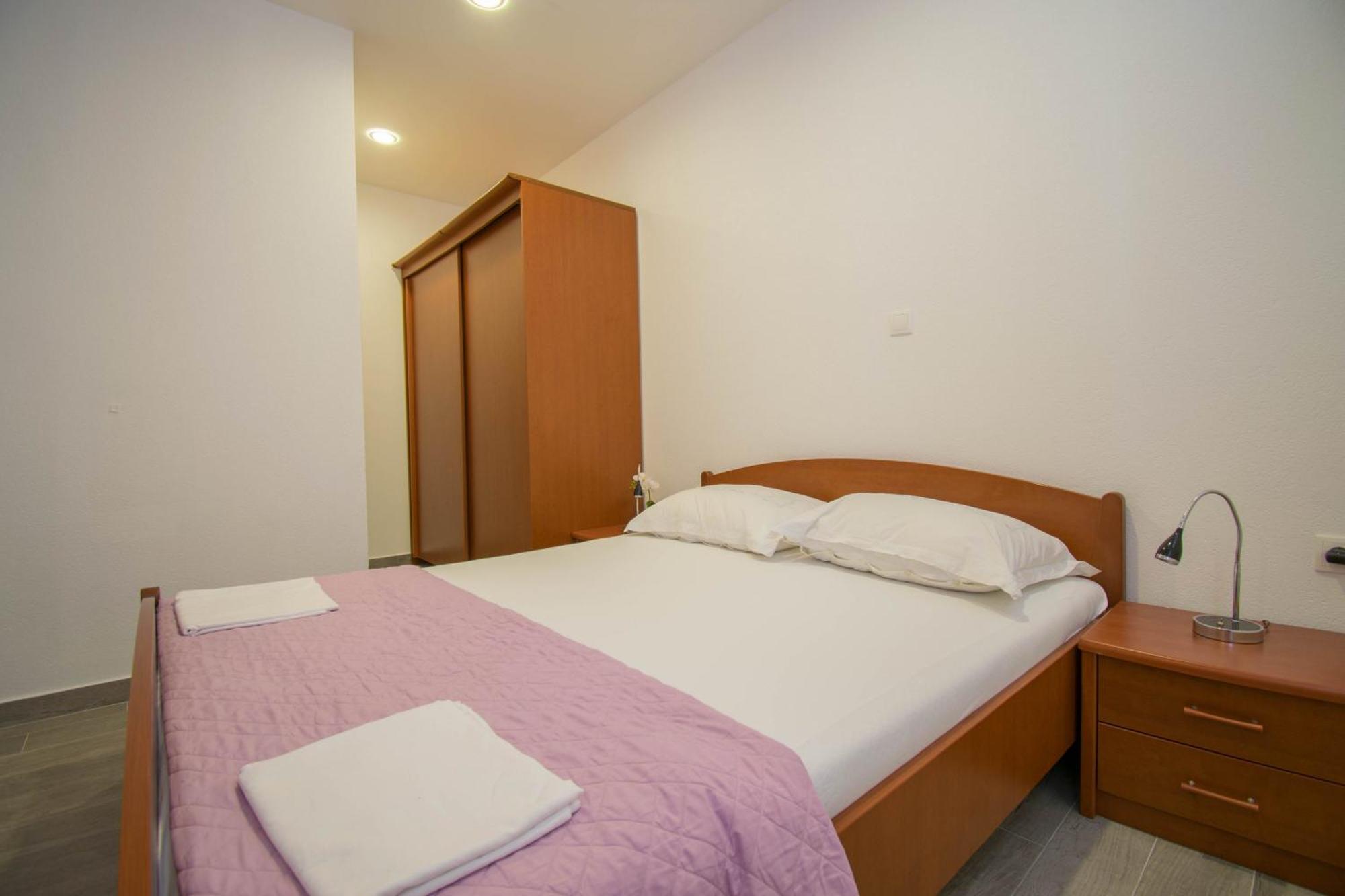 Villa Kameni Dvori Baška Voda Oda fotoğraf