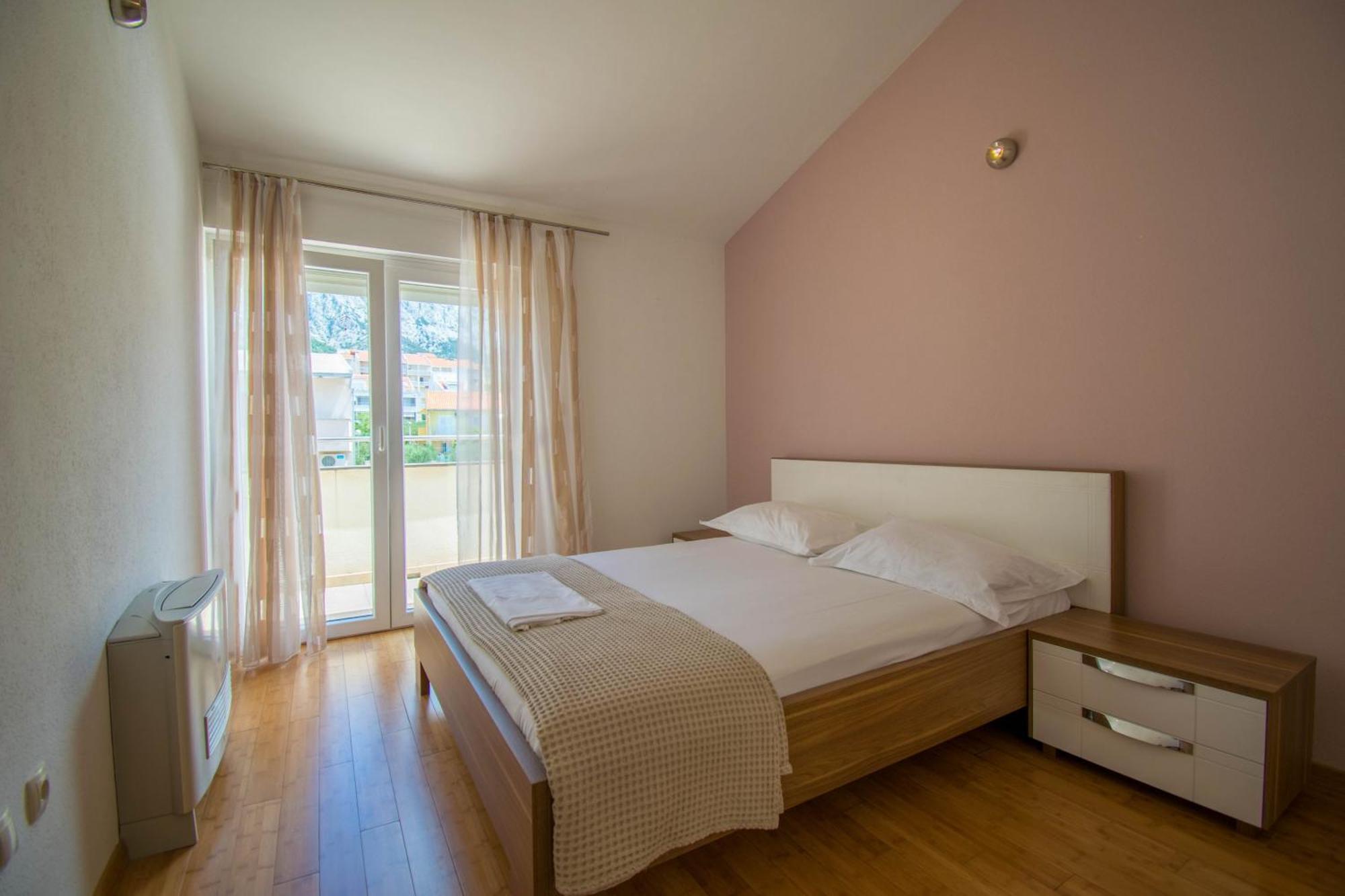 Villa Kameni Dvori Baška Voda Oda fotoğraf
