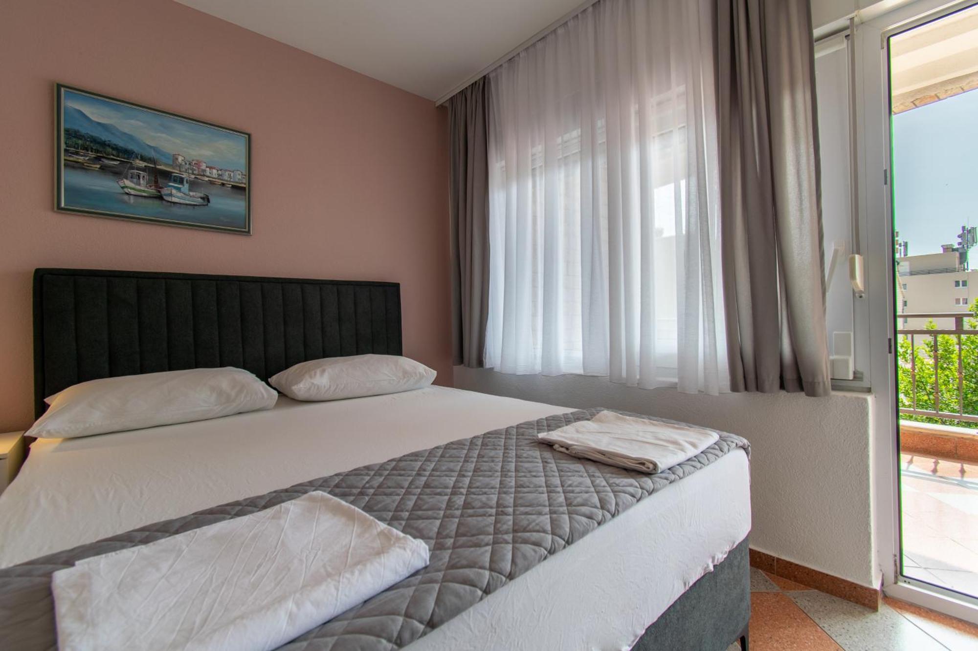 Villa Kameni Dvori Baška Voda Oda fotoğraf