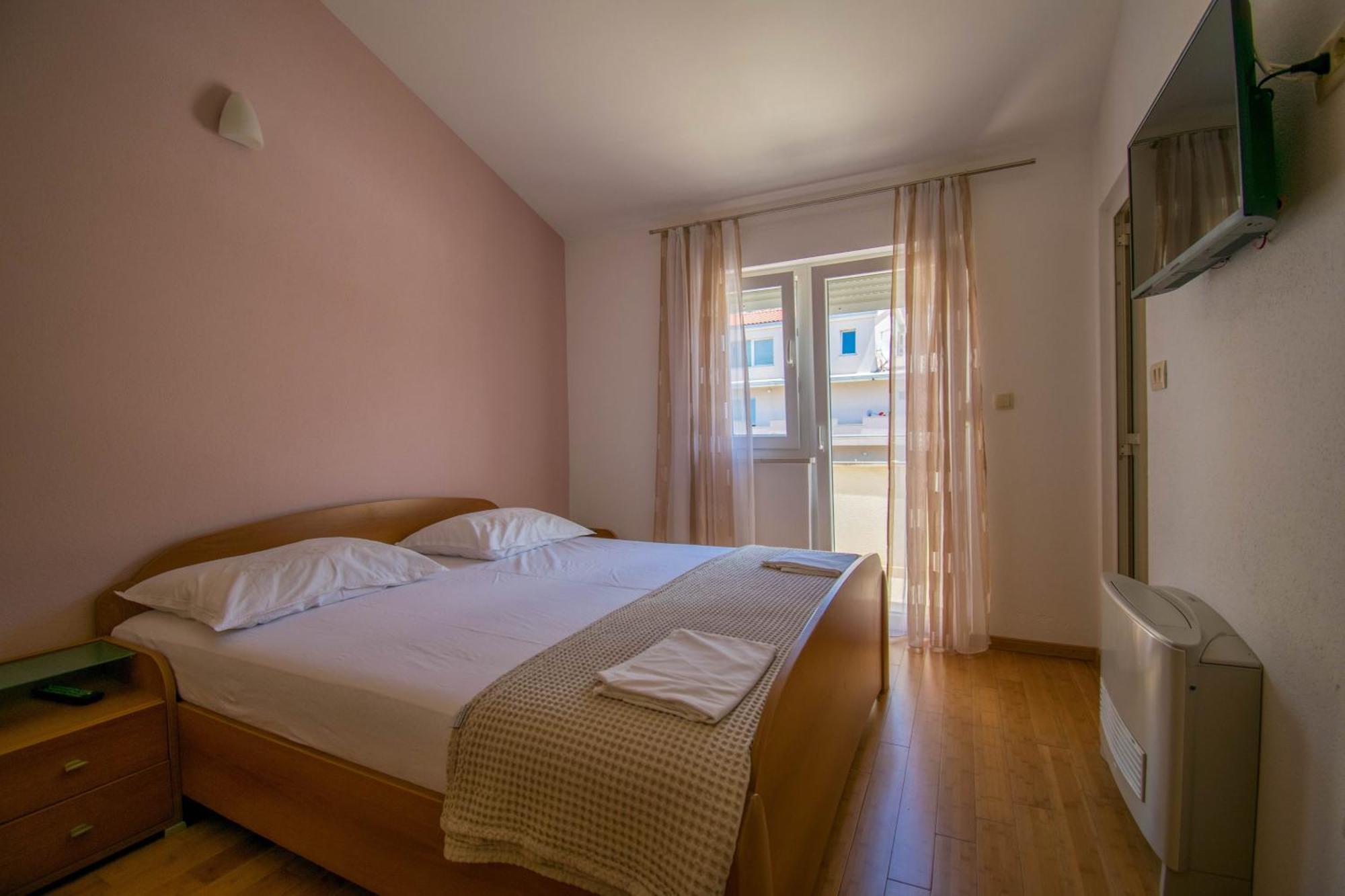 Villa Kameni Dvori Baška Voda Oda fotoğraf
