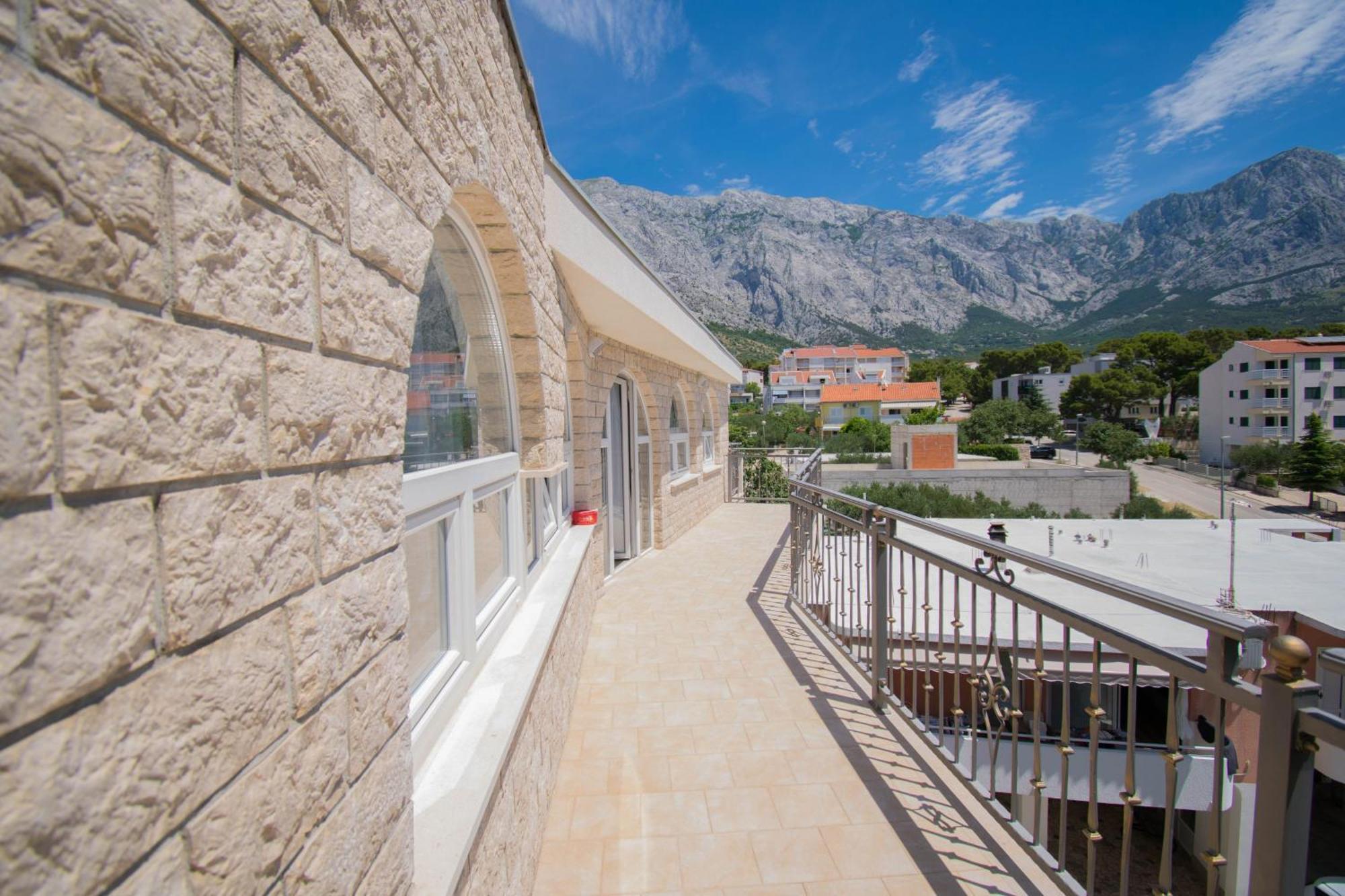 Villa Kameni Dvori Baška Voda Oda fotoğraf